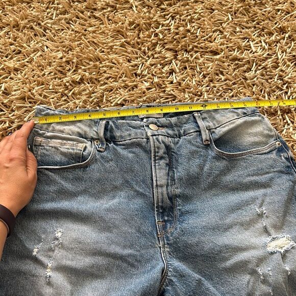 Good American Good Classic Distressed Hi-Rise Jeans GC062T Size 10/30 - Picture 11 of 14